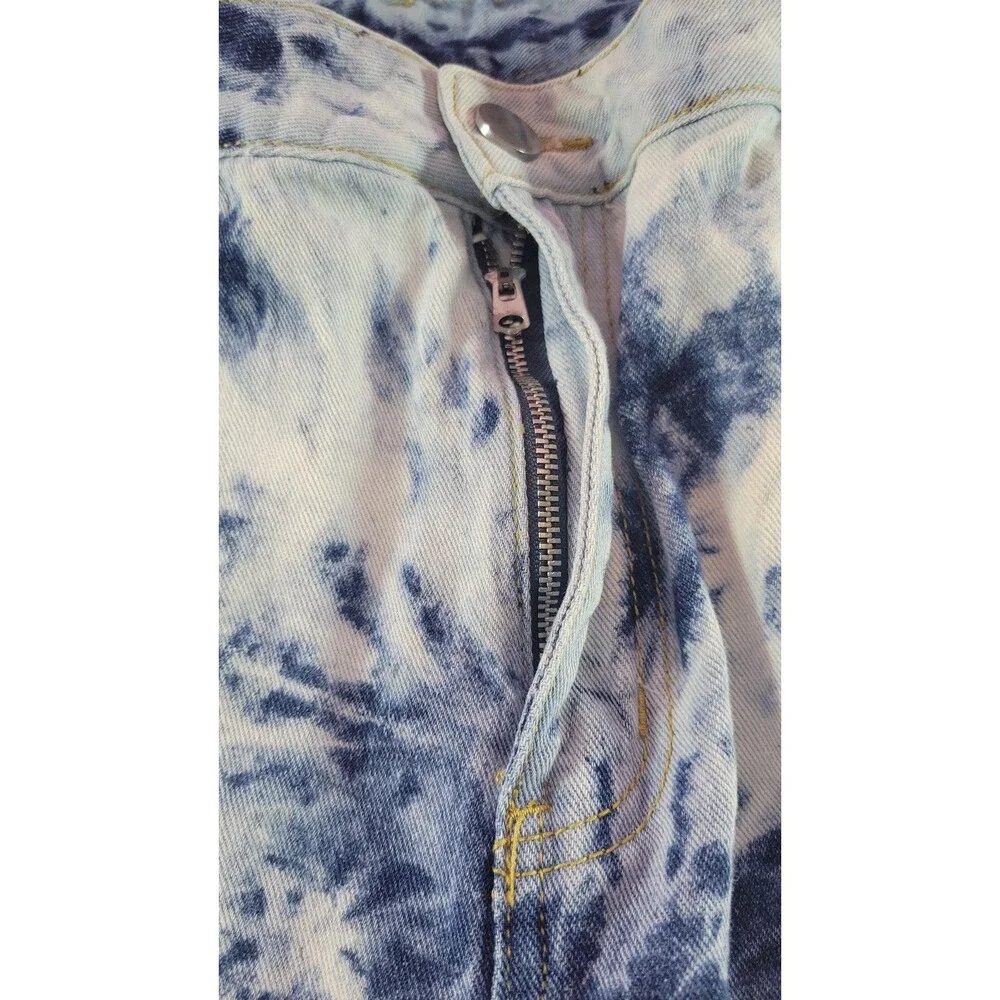 Shein Men's Tie Dye Cartoon Graphic Patched Jeans Blue Distressed Size 40